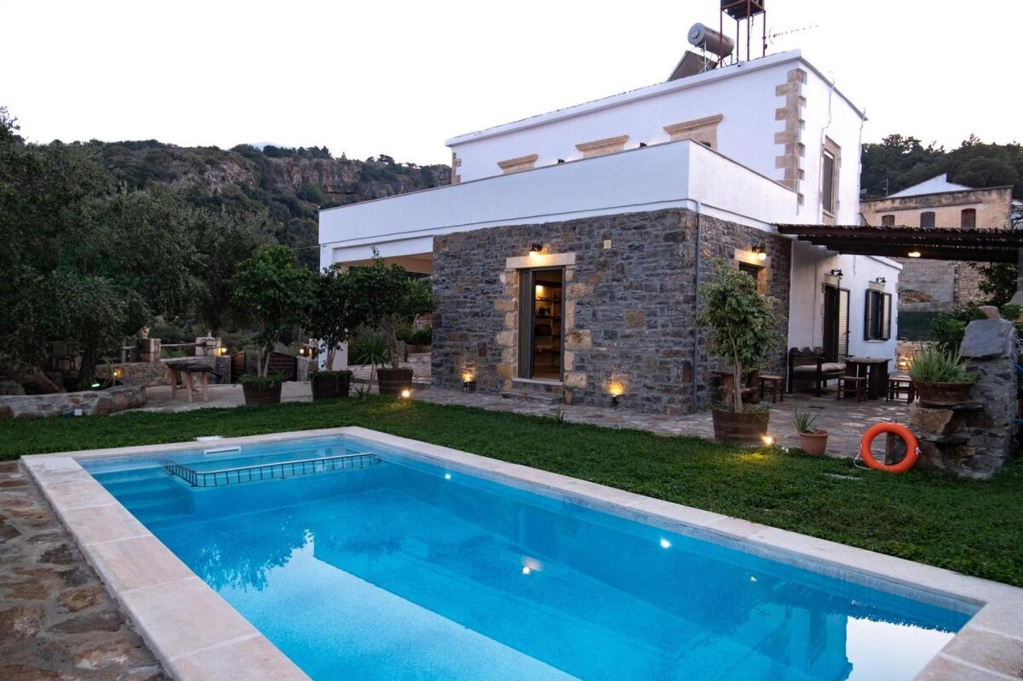 Traditional Villa In Fres Exterior foto